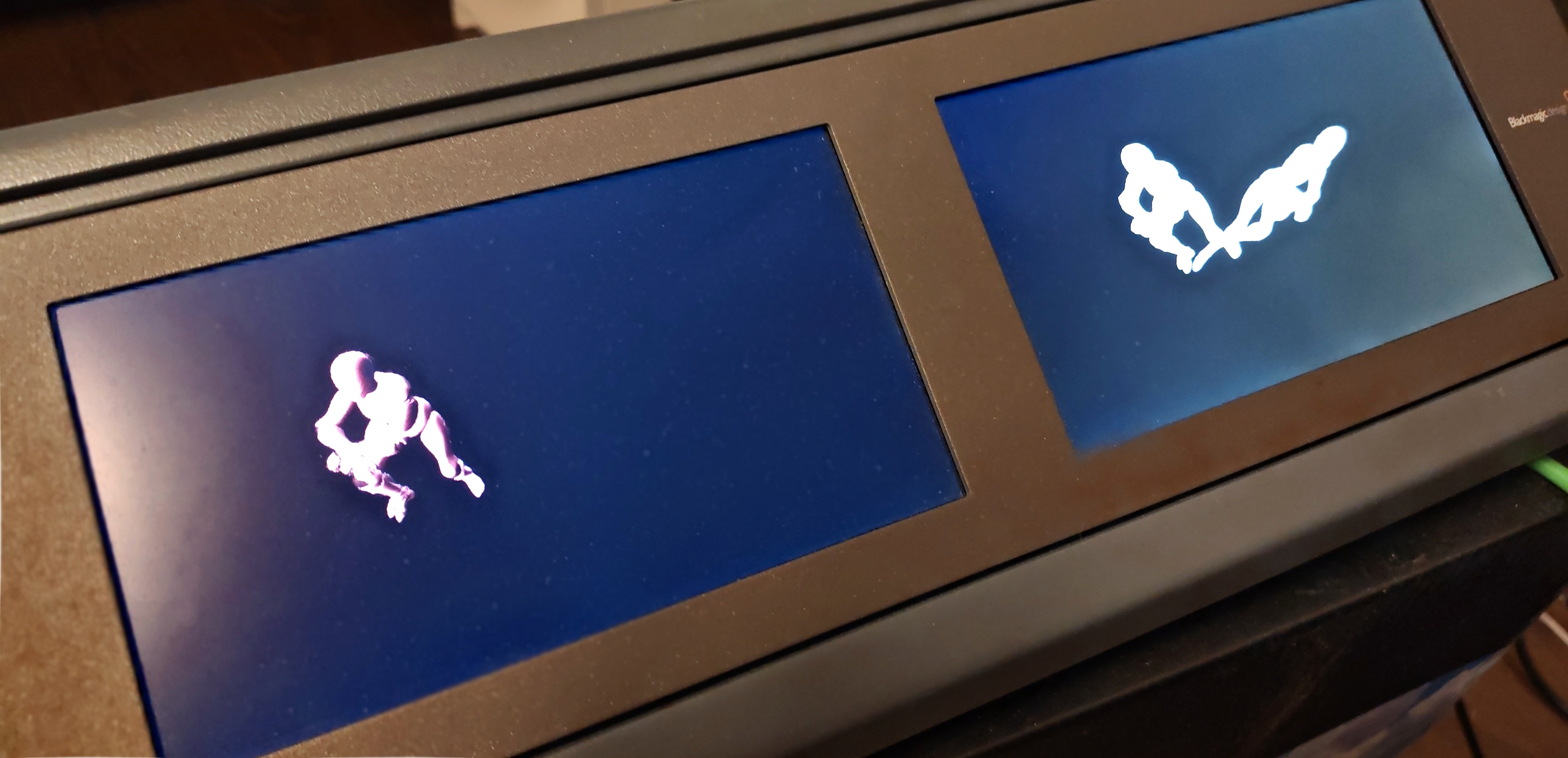 MENiAC Air SDI fill and alpha output on Blackmagic SmartView